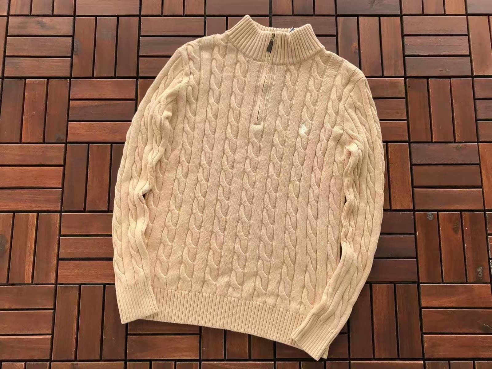 Beige / white logo