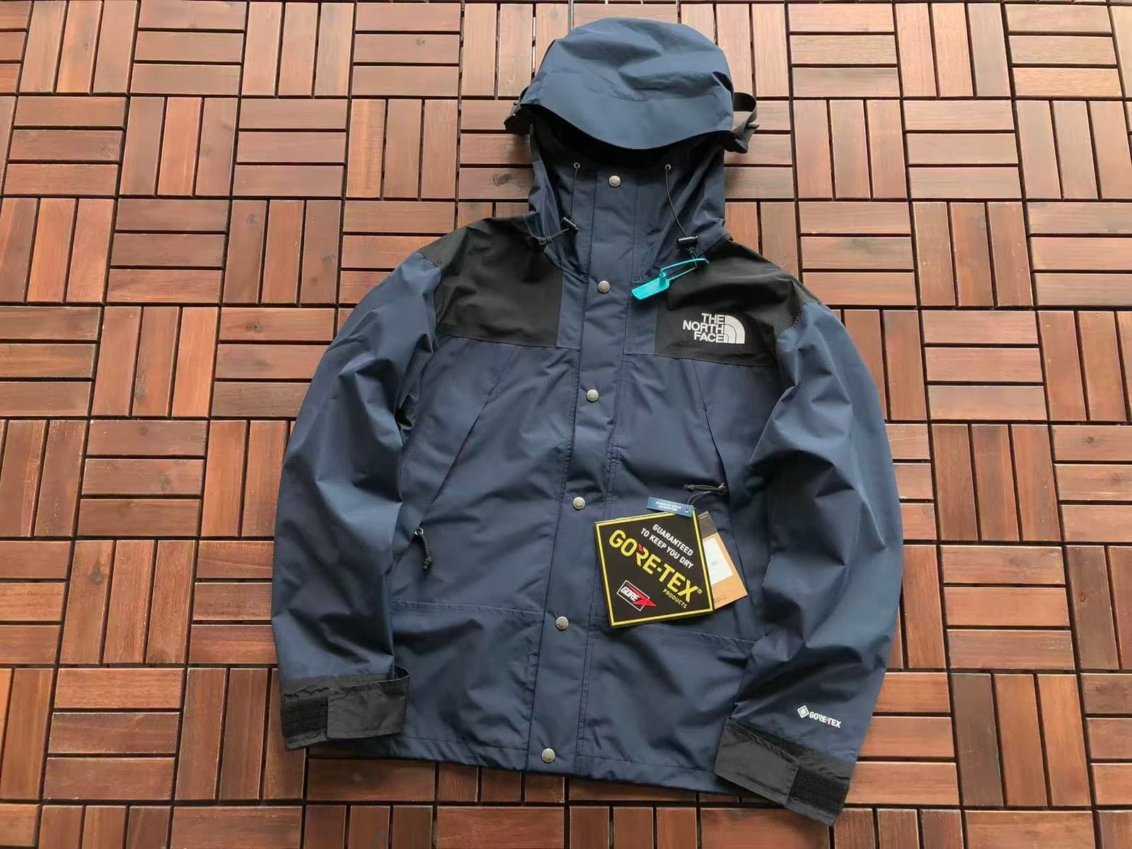 Navy / black