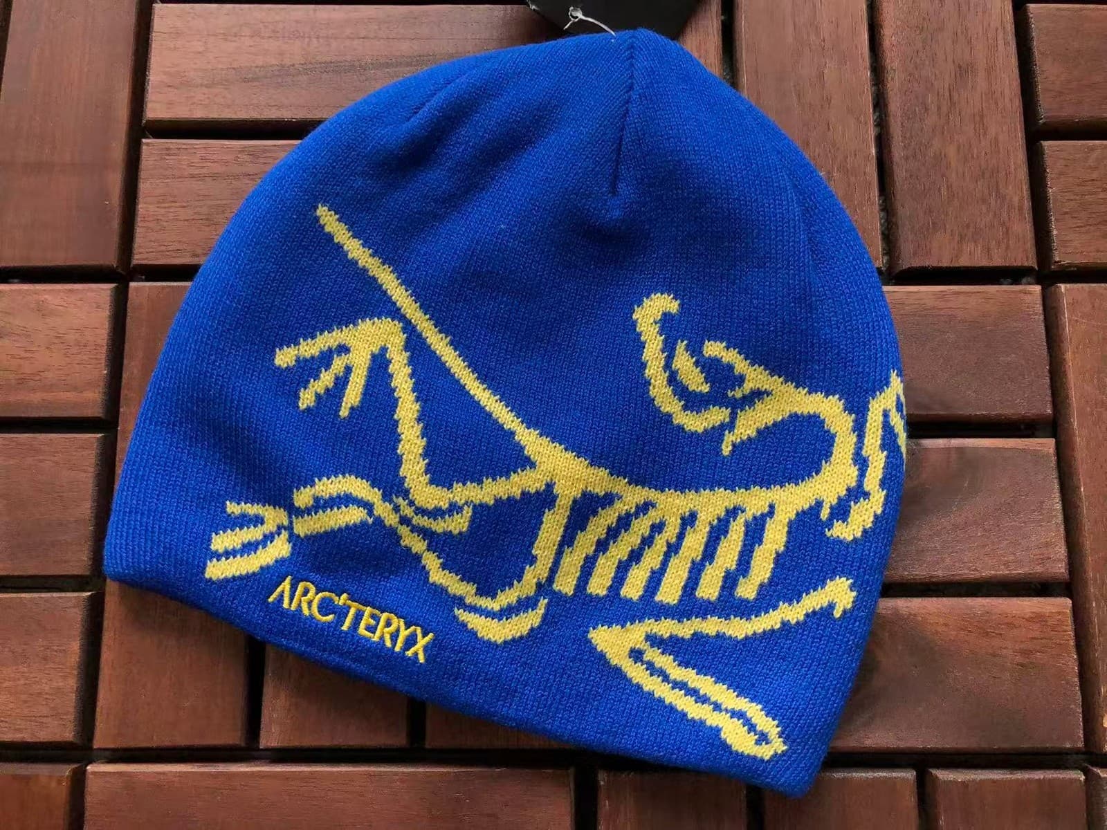 Royal blue / yellow