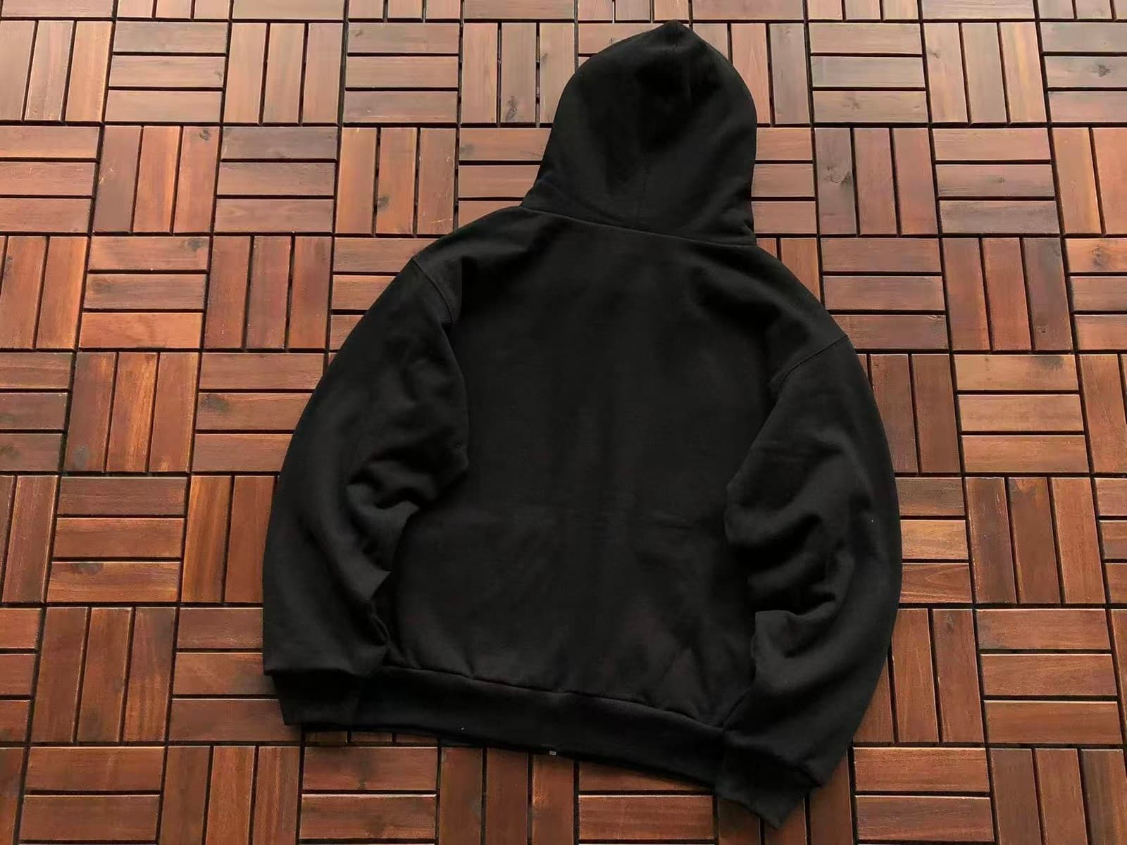 Product detail photo 2