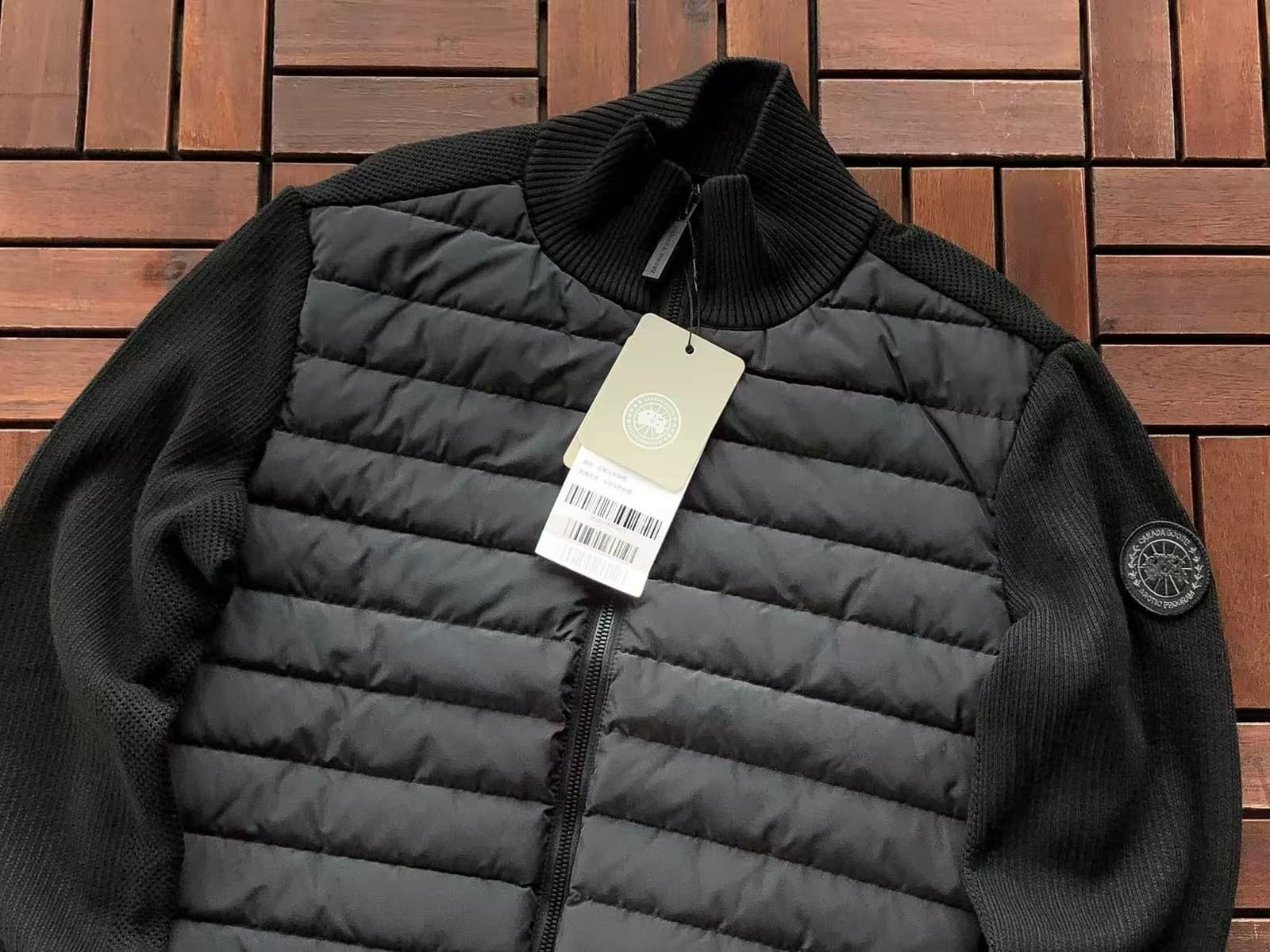 Product detail photo 1