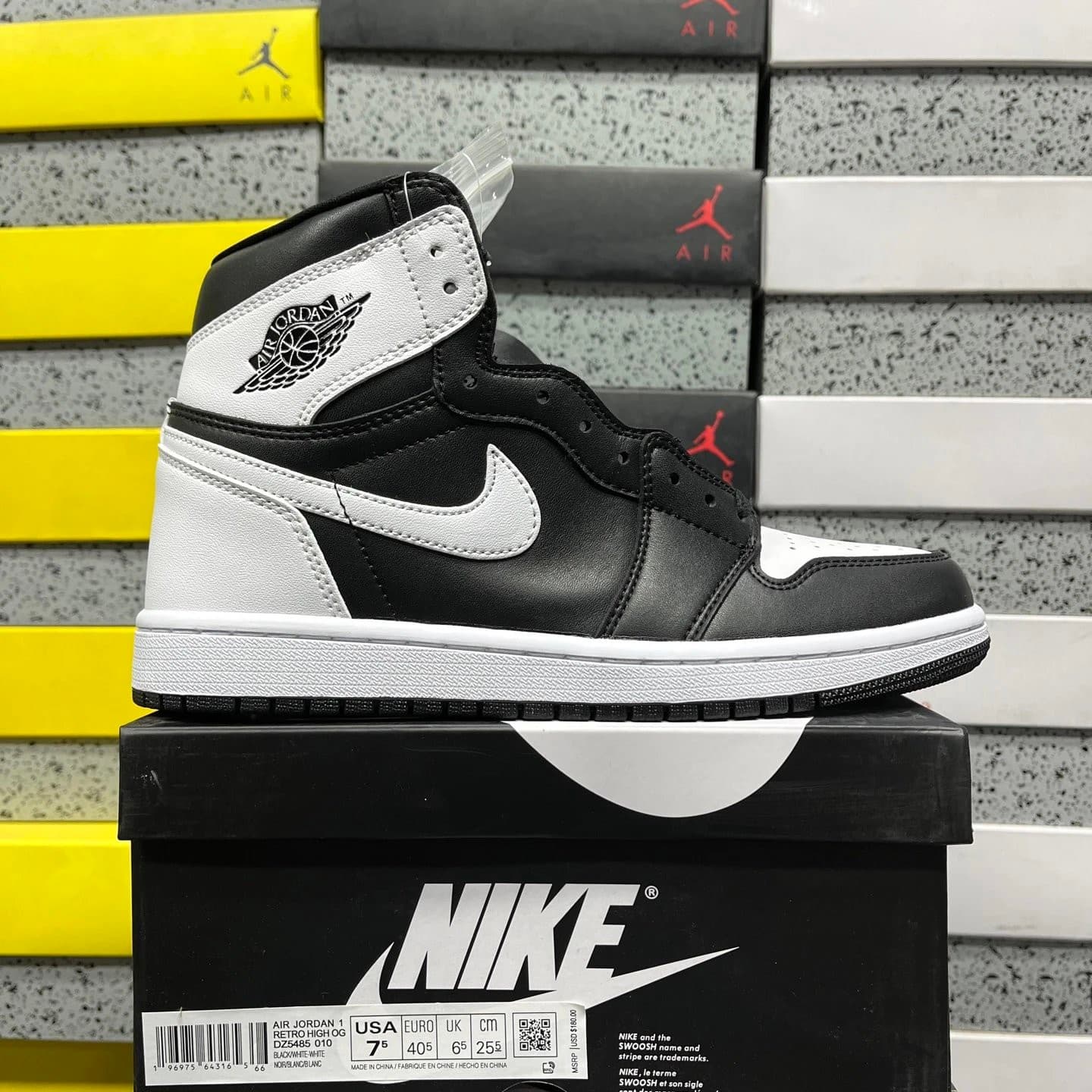 Air Jordan 1, colour 4