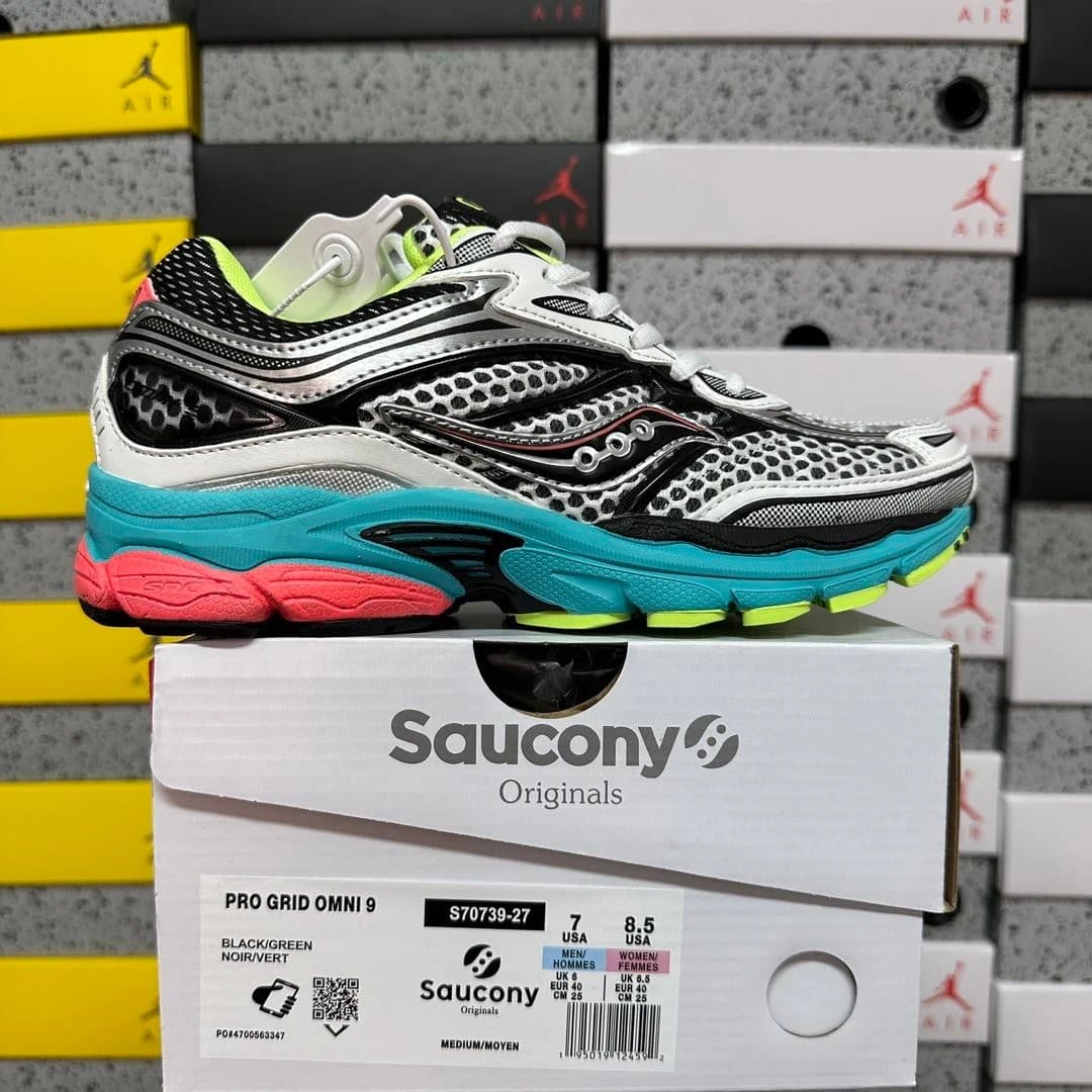 Trainers, colour 9